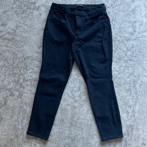 Express Perfect Curves Ankle Black Jean Legging